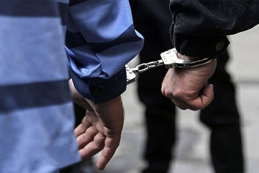 بازداشت هنرمندان شرکت‌کننده در مهمانی خصوصی به‌دلیل انتقام‌گیری شخصی بوده است