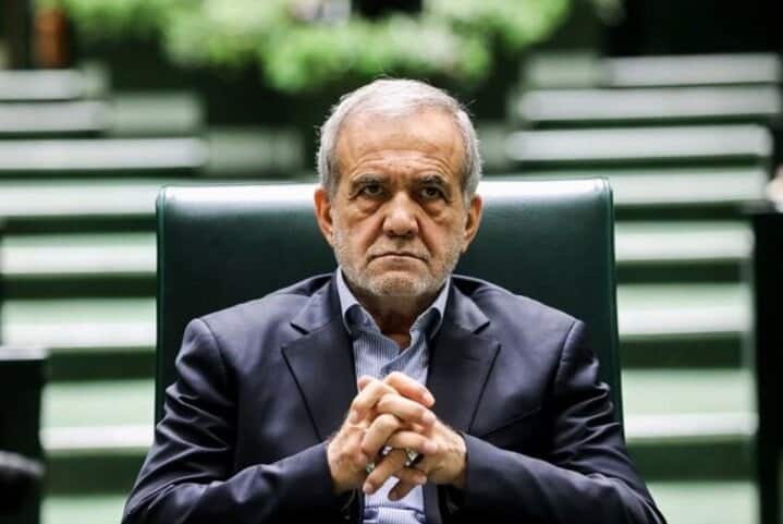 هشدار اصلاح‌طلبان به پزشکیان؛ مردم با «نمی‌توانیم» و «نداریم» همراه نمی‌شوند