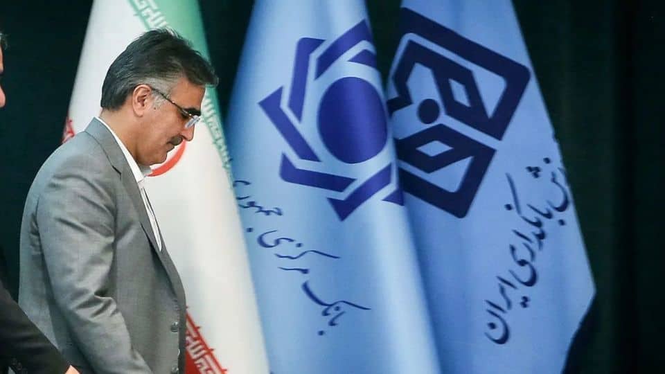 وقتی ریال تنها می‌ماند؛ سقوط پول ملی تا کجا ادامه دارد؟