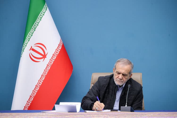 توسعه موفق حمل و نقل ریلی حومه‌ای تهران می‌تواند پیشران گسترش آن به دیگر استان‌ها و کلان‌شهرها باشد