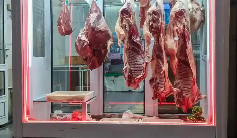 قیمت گوشت قرمز قفل شد؟ آخرین وضعیت بازار گوشت در ۶ دی ۱۴۰۴