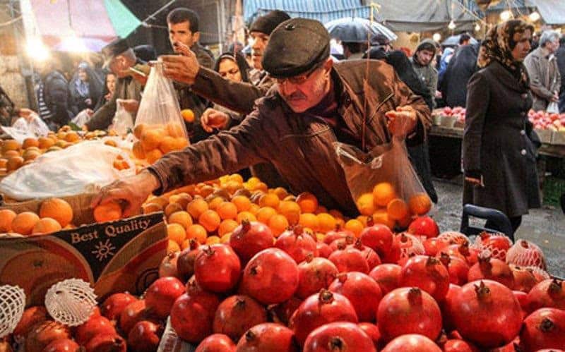 یلدا زیر تیغ تورم / وقتی انار و هندوانه هم لوکس شدند