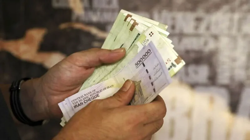 افزایش ۲۰ درصدی حقوق؛ مُسکن موقت یا عقب‌ماندگی دائمی از تورم؟