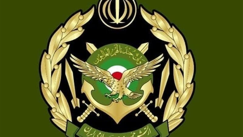 ارتش: مقتدرانه کنار سپاه برای مقابله با تروریسم و حامیانش ایستاده‌ایم