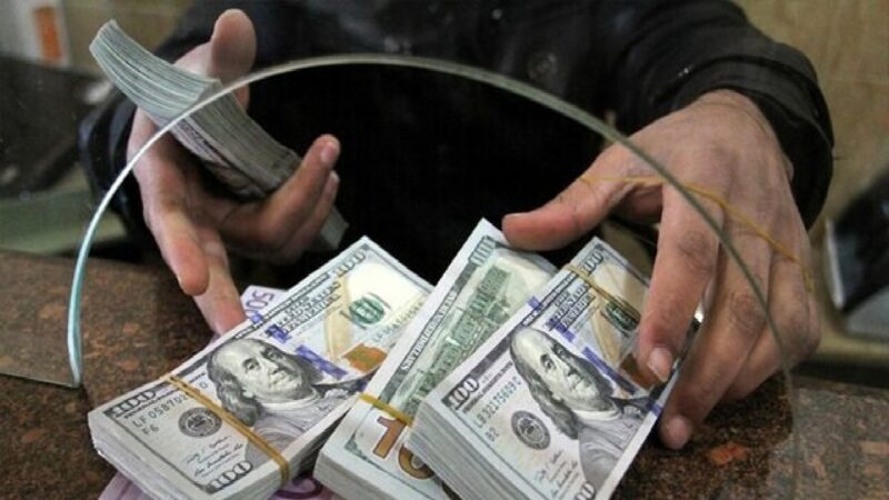 خرید ارز اسکناس معادل ۱۰۰۰ یورو برای هر شخص در سال