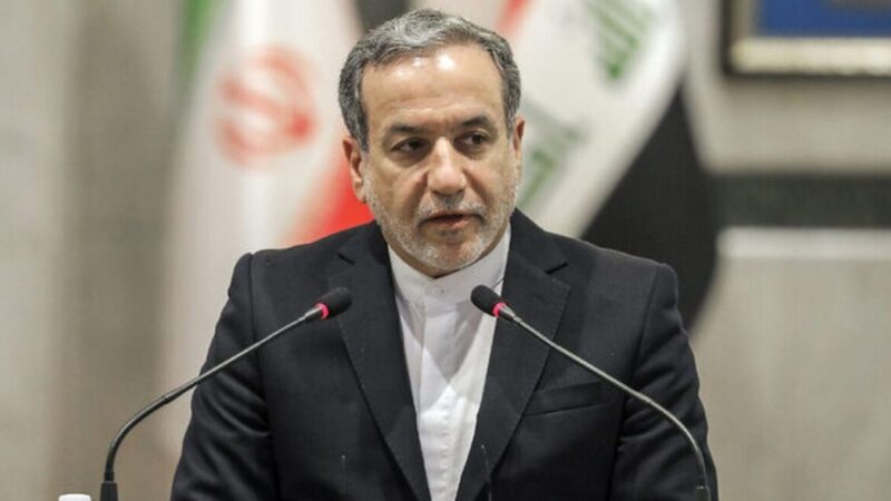 عراقچی: وقتی ترامپ با زبان زور از صلح صحبت می‌کند در حقیقت از قانون جنگل صحبت می‌کند