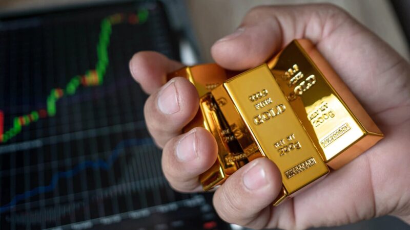 قیمت طلا امروز؛ مسیر نزولی ادامه دارد | هر اونس طلا به ۴۴۳۵ دلار رسید