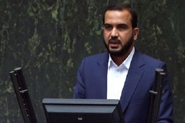 یوسفی: حداقل حقوق در سال آینده ۴۳ درصد افزایش می‌یابد