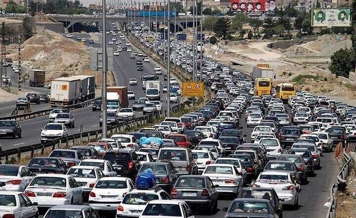 ترافیک سنگین در آزادراه کرج-تهران