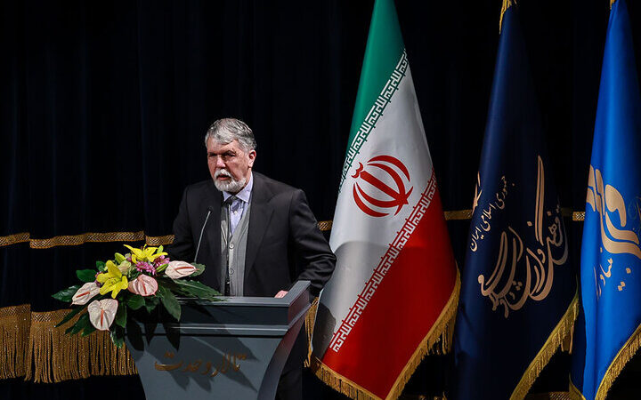 صالحی: دولت باید همانند شورای اقتصاد، شورای فرهنگ و هنر داشته باشد