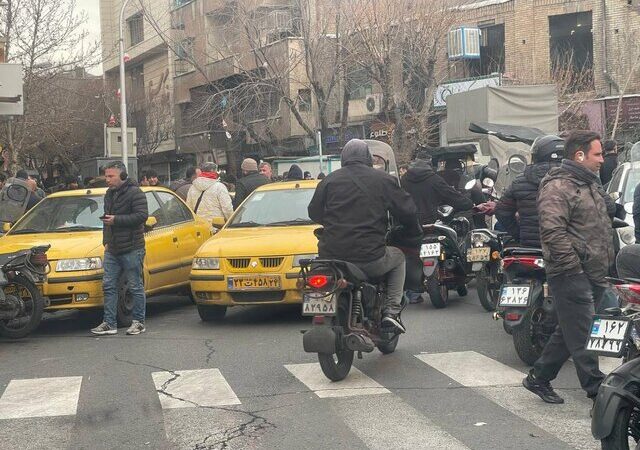 گزارش میدانی از فعالیت بازارهای تهران در ۳۰ دی ماه