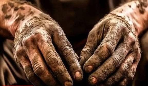 یک فعال کارگری: دستمزد کارگران حتی زنده ماندن را هم تضمین نمی‌کند