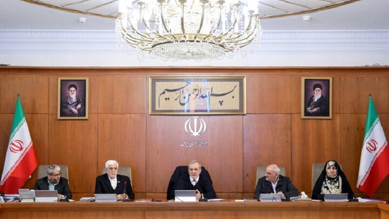 تأکید دکتر پزشکیان بر رعایت مصالح و منافع ملی در اظهارنظرهای مرتبط با مذاکرات هسته‌ای