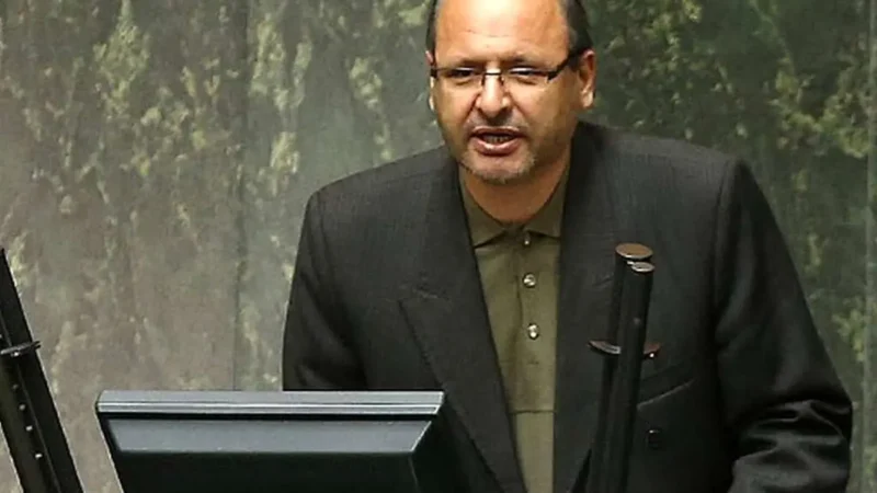 نماینده مجلس: همین که با مذاکره بتوانیم وقوع جنگ را عقب بیندازیم هم خوب است