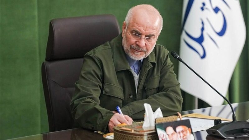 قالیباف: به لطف الهی جز با پیروزی از این جنگ خارج نمی شویم