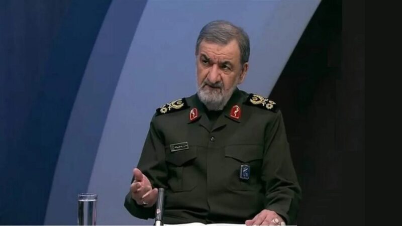 هشدار محسن رضایی به ترامپ: پاسخ ایران «سر در برابر چشم» خواهد بود