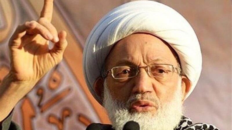شیخ عیسی قاسم: لغو تابعیت شهروندان بحرینی اقدامی غیرقانونی است