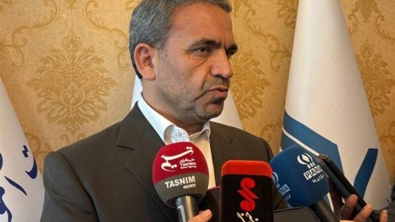 ادامه آموزش مجازی در مدارس تا پایان سال تحصیلی