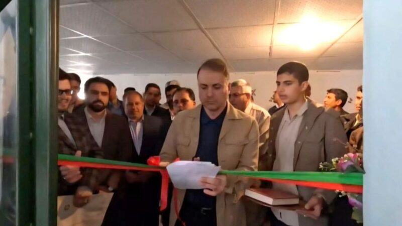 با حضور مدیرعامل شرکت ملی مس، دو کارگاه خیاطی در رابر و گلزار افتتاح شد