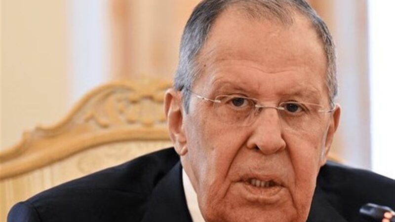 لاوروف: ایران بحران‌سازِ تنگه هرمز نیست/ جنگ را فورا متوقف کنید