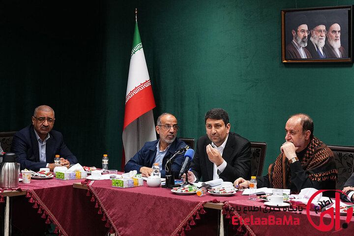 نشست نمایندگان با وزیر ارتباطات؛ تاکید بر لزوم کاهش قیمت اینترنت