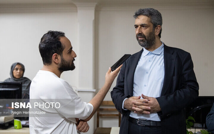 ماموریت پزشکیان به عارف برای مدیریت وضع اینترنت