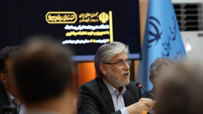 وزیر علوم: دولت موافق قطع اینترنت نیست؛ رئیس‌جمهور هم قانع نشده است