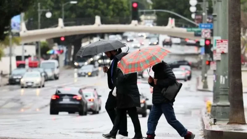 رگبار باران و رعد و برق در برخی مناطق نوار شمالی کشور