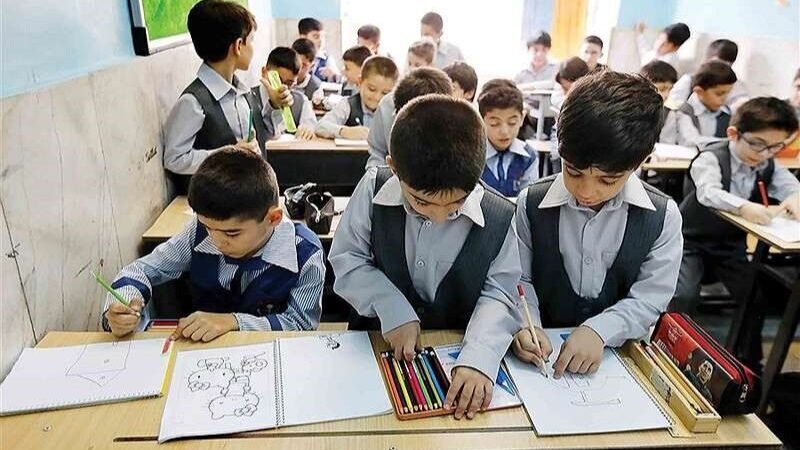 مدارس حق دریافت وجه اجباری در ثبت‌ نام ندارند