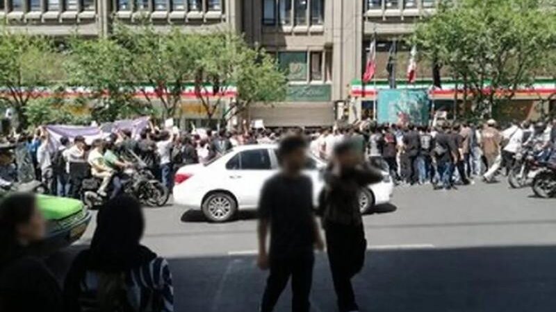 فشار کنکور در سایه بحران‌ها؛ مطالبه جدید دانش‌آموزان برای بازنگری در تأثیر قطعی معدل
