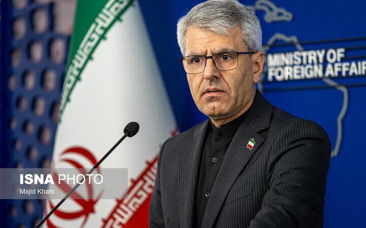 بقایی: آمریکا باید غنی‌سازی و دسترسی به دارایی‌های مسدود شده ایران را به رسمیت بشناسد