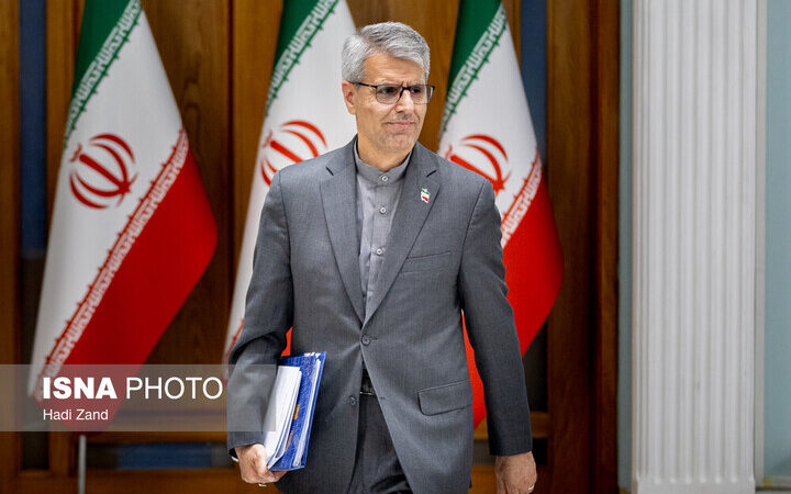 بقائی: پس از اظهارات تهدیدآمیز ترامپ، هیئت ایرانی از ادامه نشست چهارجانبه خودداری کرد