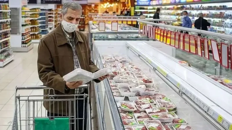 قدرت خرید کارگران آب رفت؛ دستمزد یک روز کار فقط برای ۲۳۰ گرم گوشت کافی است