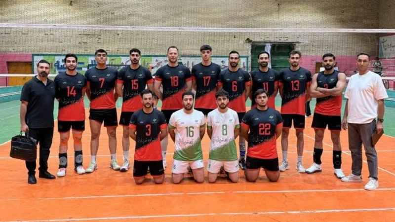 فولاد غدیر نی‌ریز به جمع چهار تیم برتر سوپرلیگ والیبال استان فارس صعود کرد