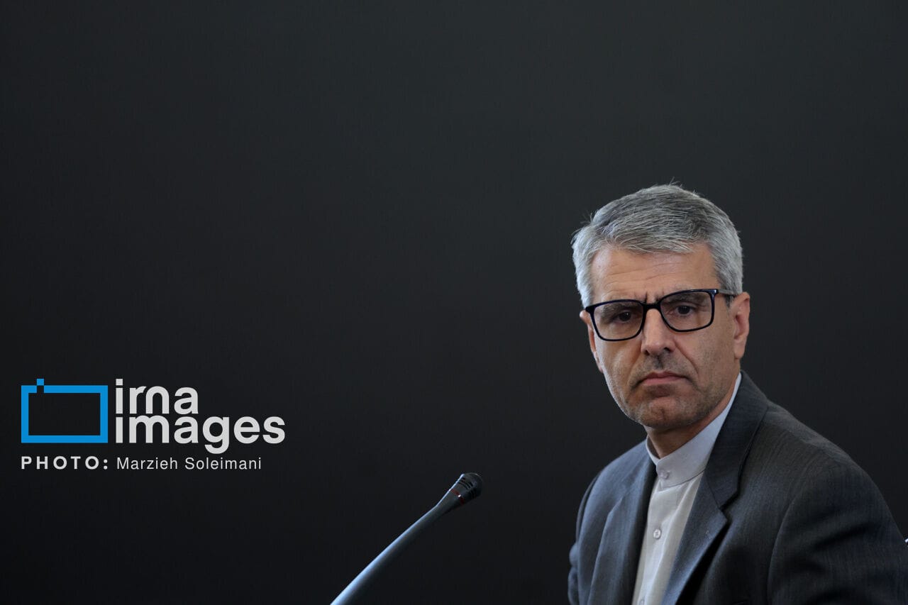 سخنگوی وزارت خارجه: تبادل پیام میان ایران و آمریکا ادامه دارد