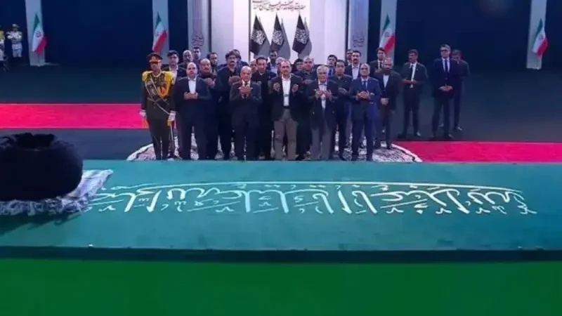 حضور هیئت‌های خارجی در تهران؛ مراسم وداع به صحنه‌ای برای نمایش ظرفیت دیپلماتیک ایران تبدیل شد