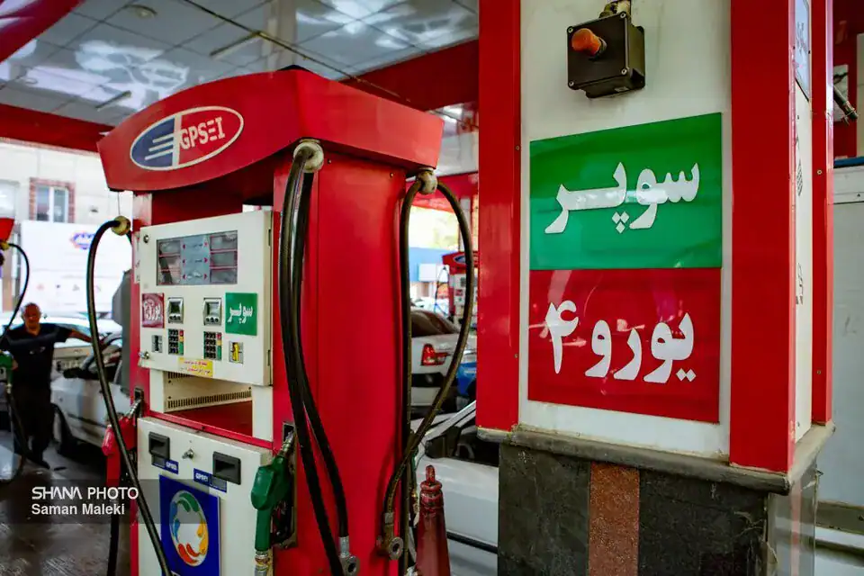 هشدار درباره بنزین ۱۰ هزار تومانی از مرداد؛ ماجرای تغییر نرخ سوم سوخت چیست؟