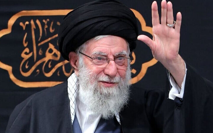 اعلام مراسم بزرگداشت امام مجاهد شهید درمصلای تهران از سوی رهبر انقلاب