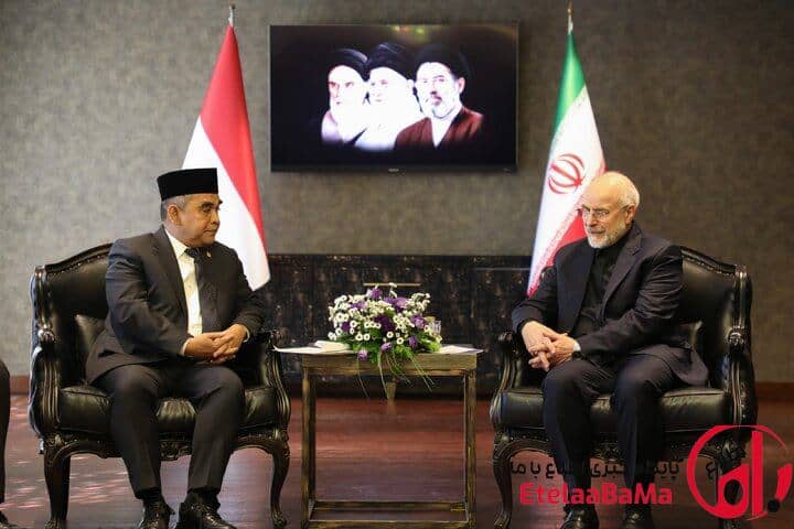 قالیباف: کسی می‌تواند با آمریکا مذاکره کند که آماده جنگ باشد