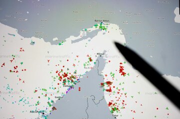 پشت پرده حقوقی تنگه هرمز؛ آیا قوانین بین‌المللی اجازه توقف عبور کشتی‌ها را می‌دهند؟