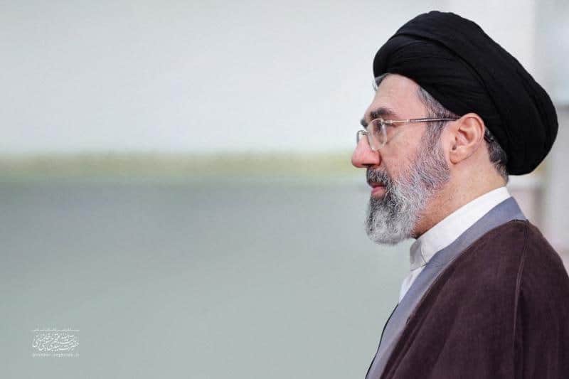 رهبر معظم انقلاب: این تشییع میلیونی و بی‌نظیر علمدار مقاومت، فصل جدید تغییر معادلات مستکبران