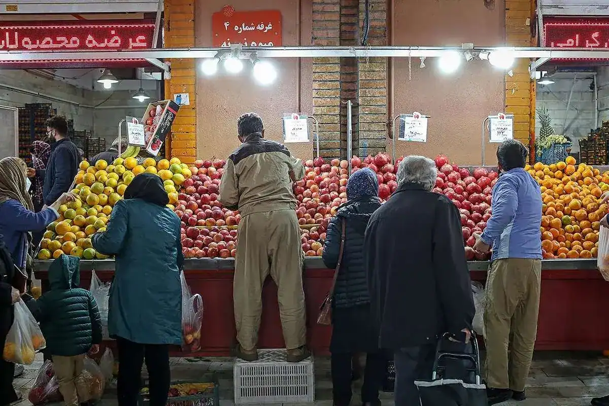 تهران پس از جنگ | از کالابرگ در زعفرانیه تا سبدهای میوه رایگان در گیشا