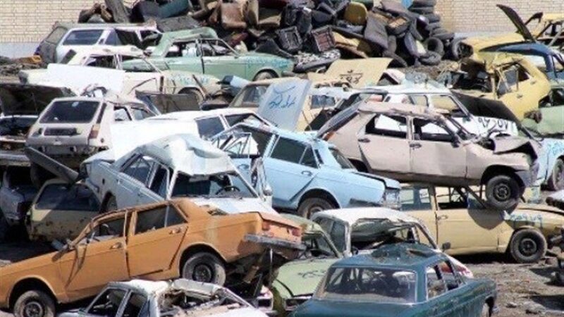 خودروهای بالای ۲۰ سال فعلاً از حذف سهمیه سوخت در امان ماندند؛ اما یک شرط مهم دارند