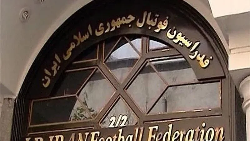 دلالی در فوتبال ایران وارد فاز تازه شد؛ قراردادهای عجیب و سکوتی که دوباره خبرساز شد