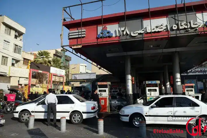 صف‌های بنزین در تهران طولانی شد؛ چرا برخی جایگاه‌ها ناگهان تعطیل شدند؟