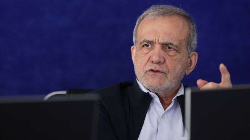 دولت وفاق ملی در کنار نیروهای مسلح و ملت ایستاده است