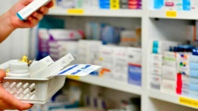 آخرین وضعیت کمبود دارو اعلام شد؛ تعداد اقلام اساسی از ۶۴ به ۳۲ قلم رسید