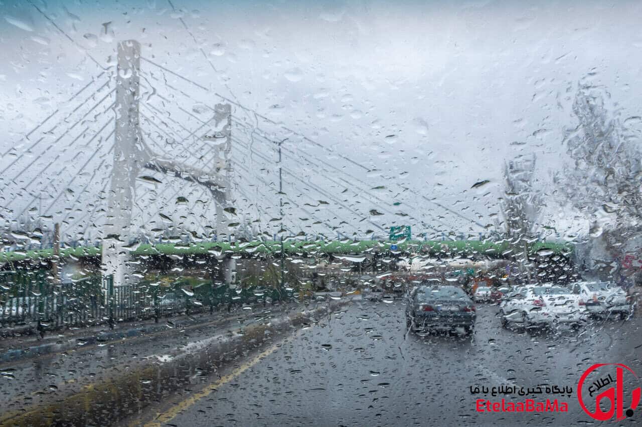 بارش باران در محور‌های ۵ استان/ ترافیک جاده‌های کشور روان است